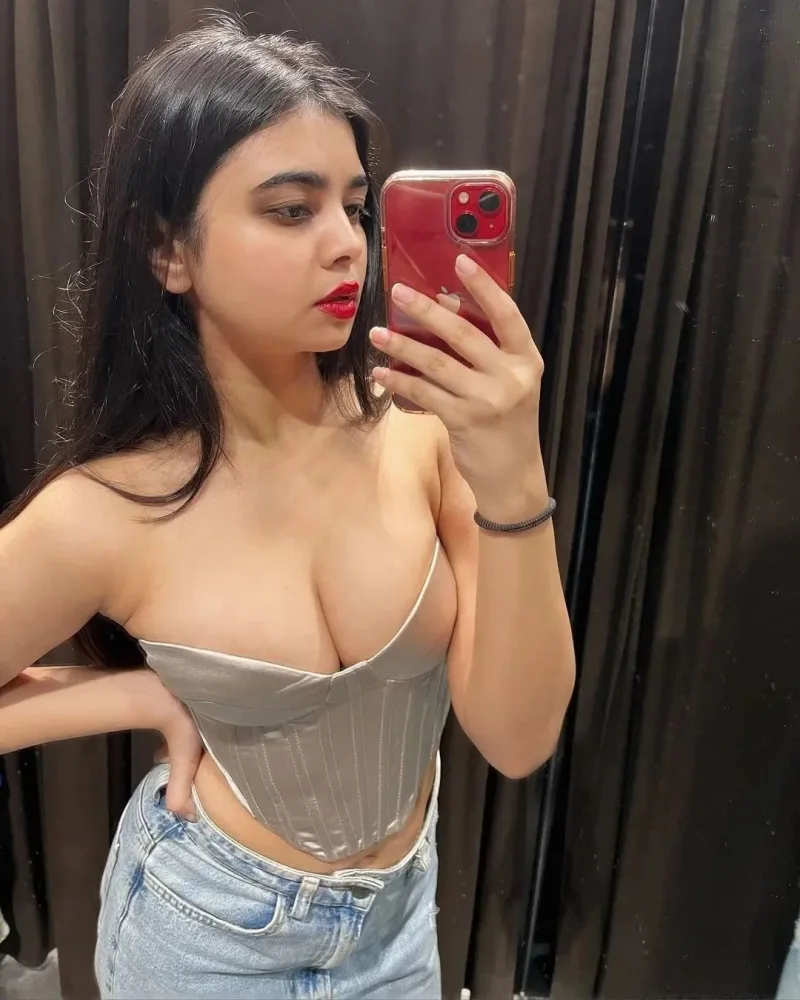 Bella -  escort Hyderabad profile
